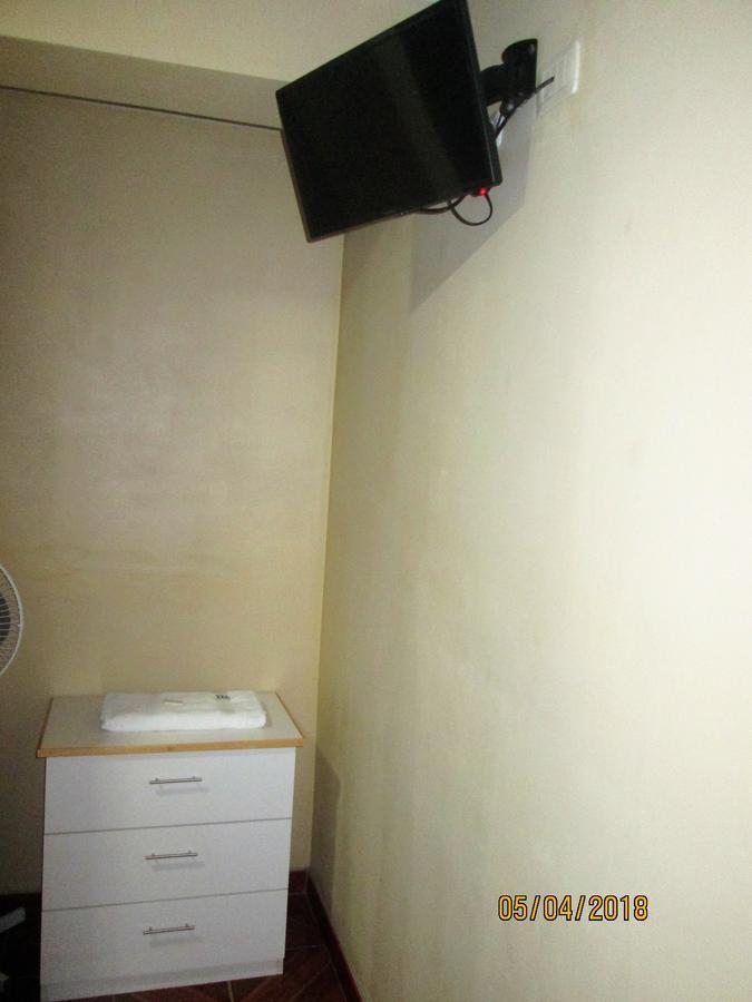 Hostal Caprichos Huacho Εξωτερικό φωτογραφία