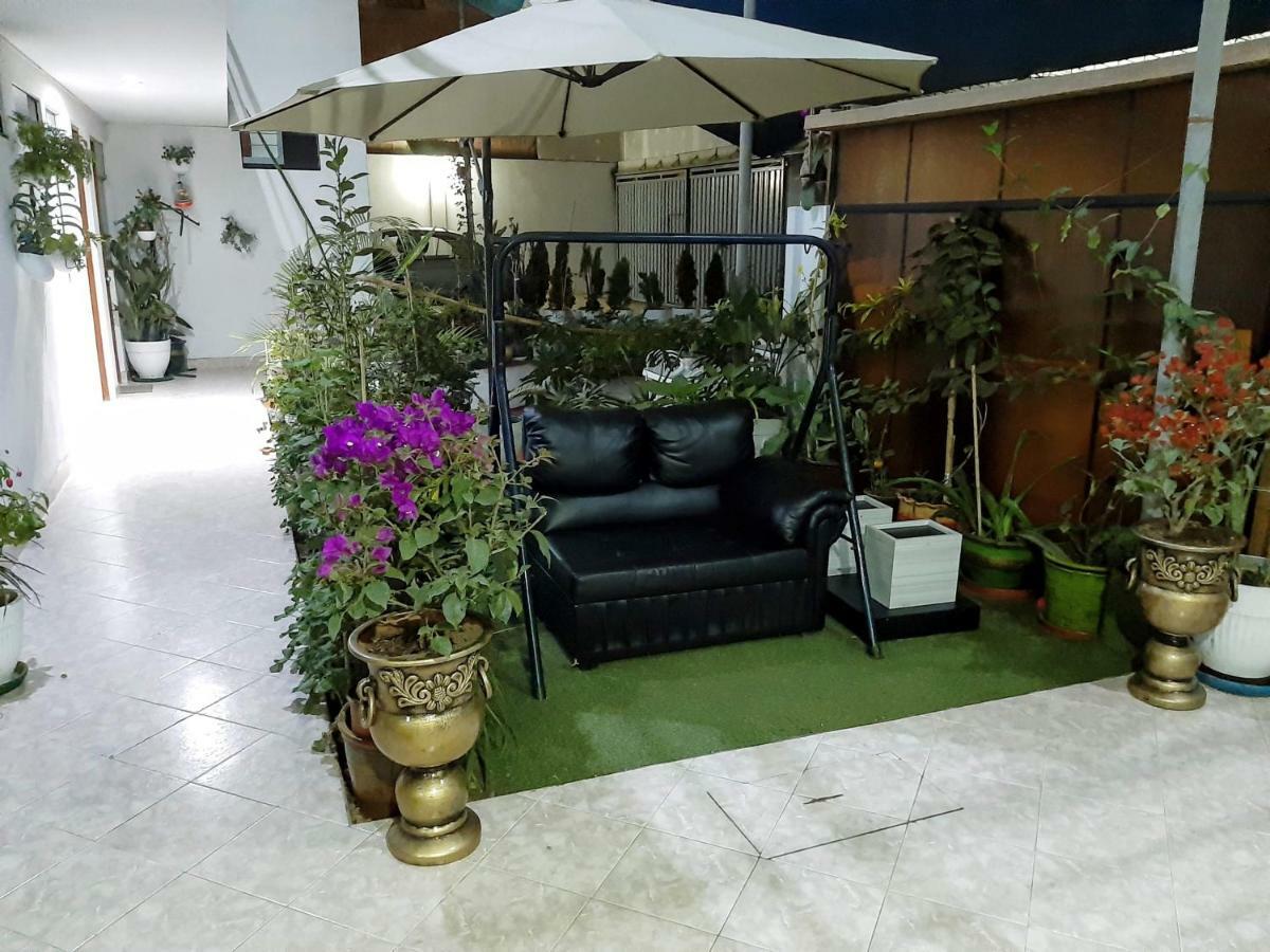 Hostal Caprichos Huacho Εξωτερικό φωτογραφία